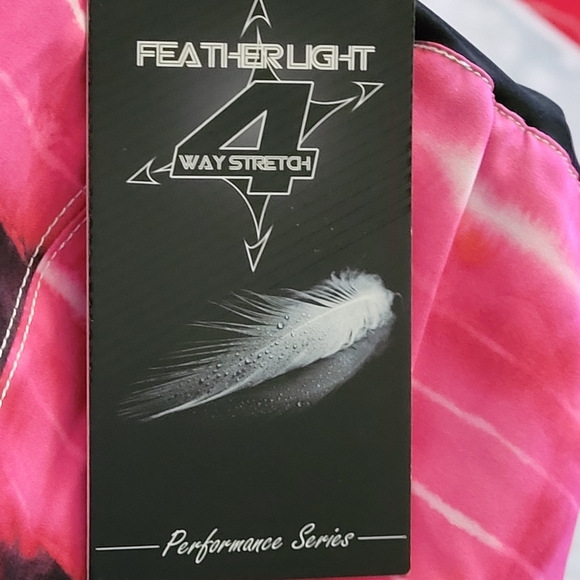 Women's Pink Tie-Dye Shorts - Picture 5 of 7